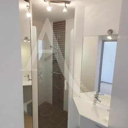 6 Pers, 2 Chambres, Dernier Etage En Front De Sète